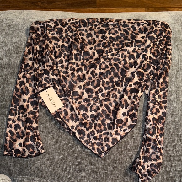 SHEIN Tops - SHEIN Leopard Print Blouse in Black and Brown